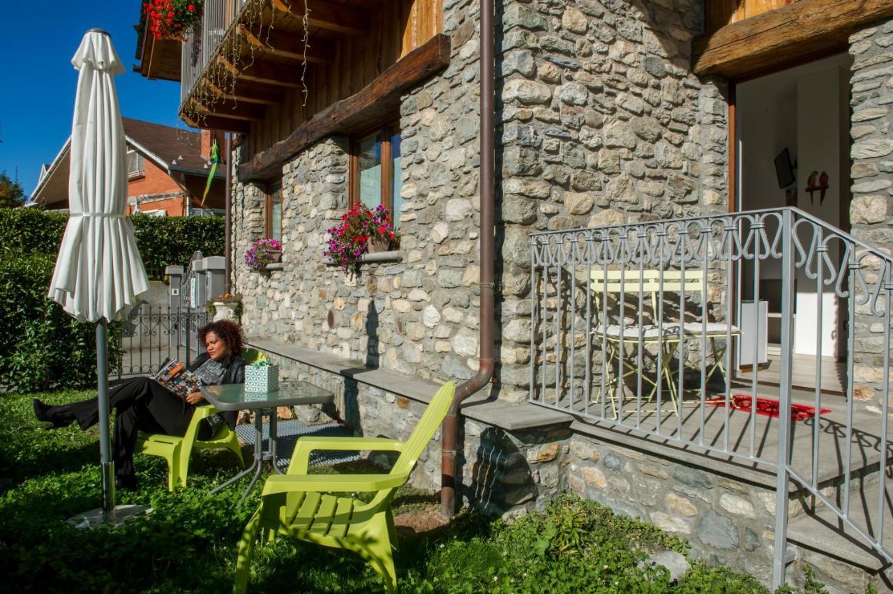 B&B Pousada Rio Aosta-Servizi Di Bed And Breakfast Saint-Christophe Exterior photo